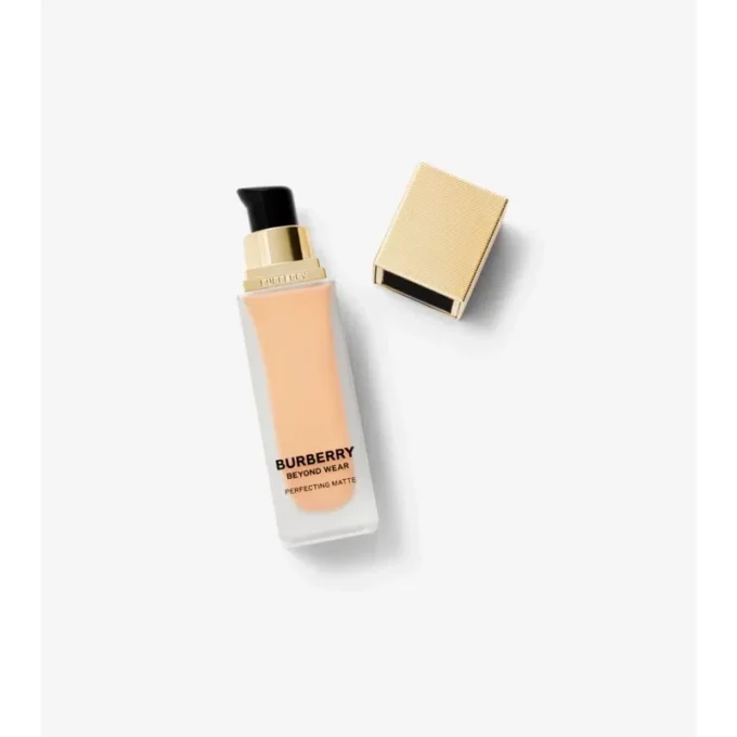 Beyond Wear Perfecting Matte Foundation – 30 Light Neutral