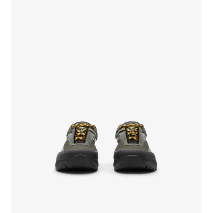 Check and Mesh Discover Sneakers 
