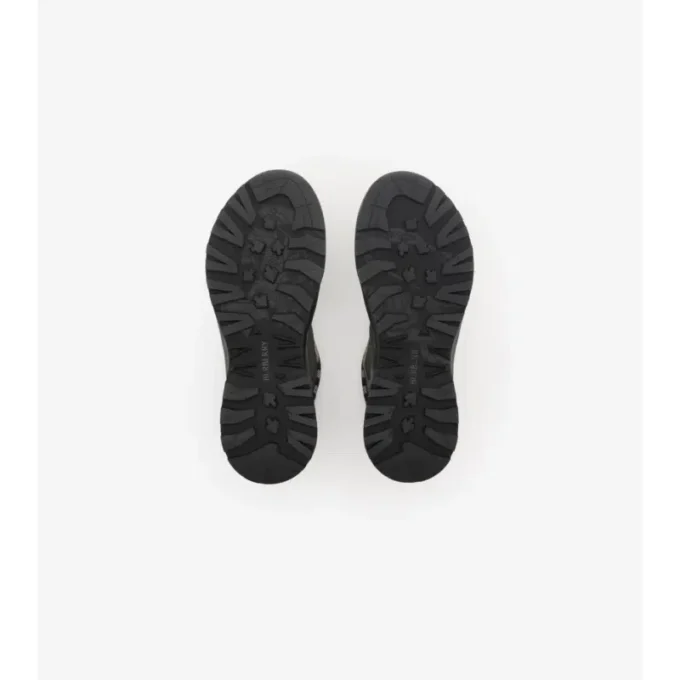 Check and Mesh Discover Sneakers 