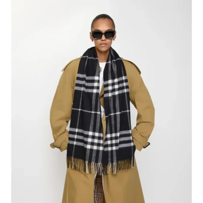 Check Cashmere Scarf