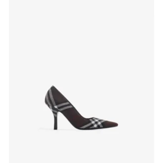 Check Dame Pumps 