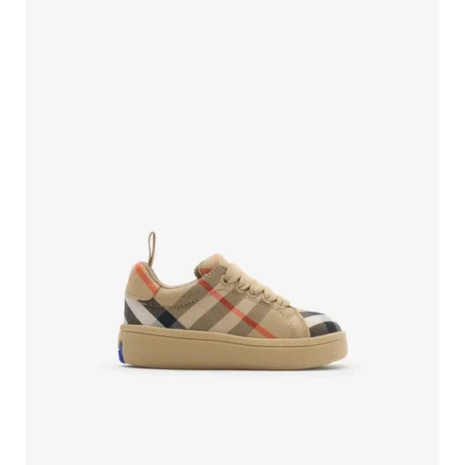 Check Sneakers