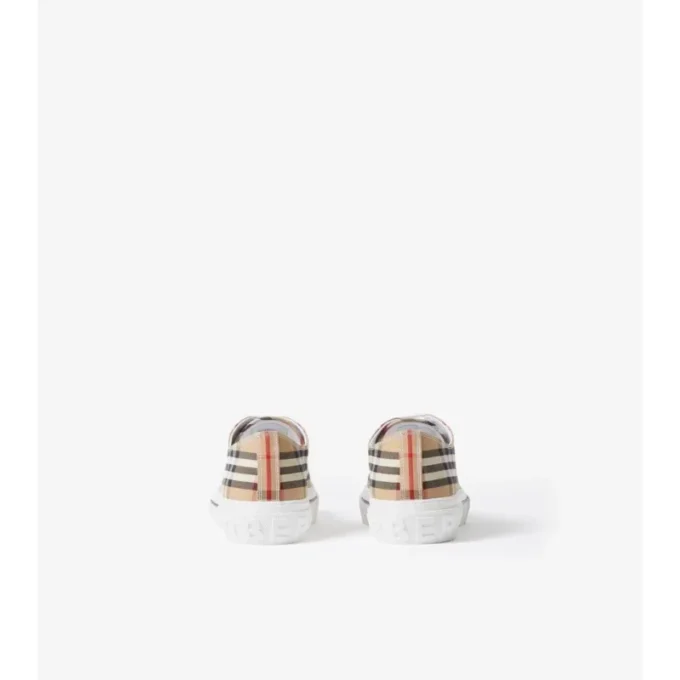 Check Sneakers