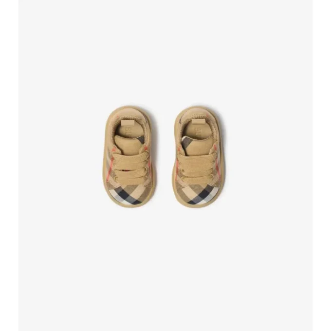 Check Sneakers