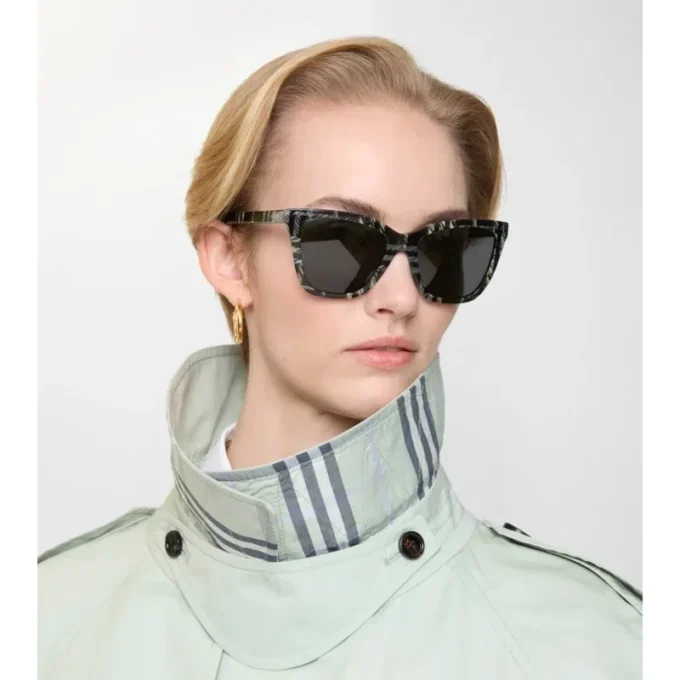 Check Square Sunglasses 