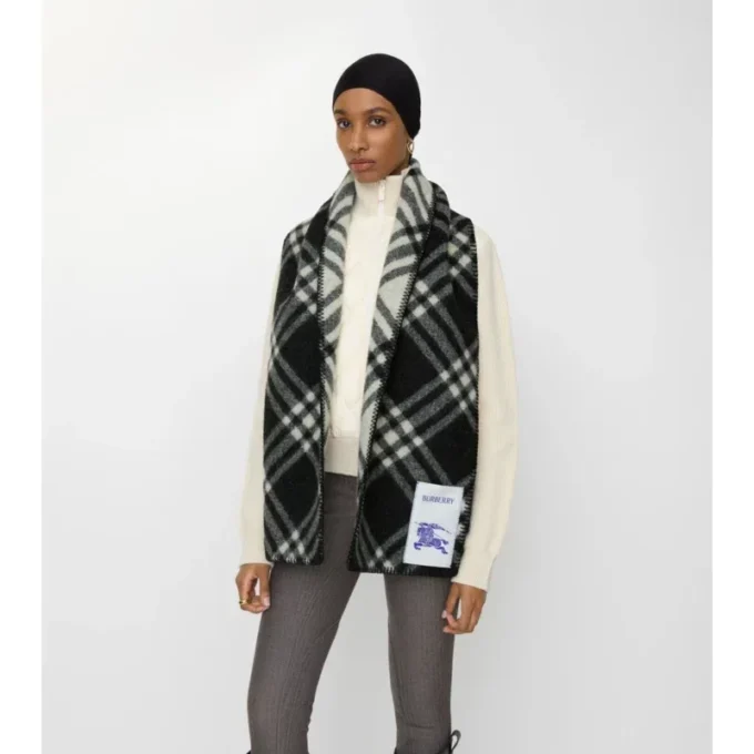 Check Wool Scarf