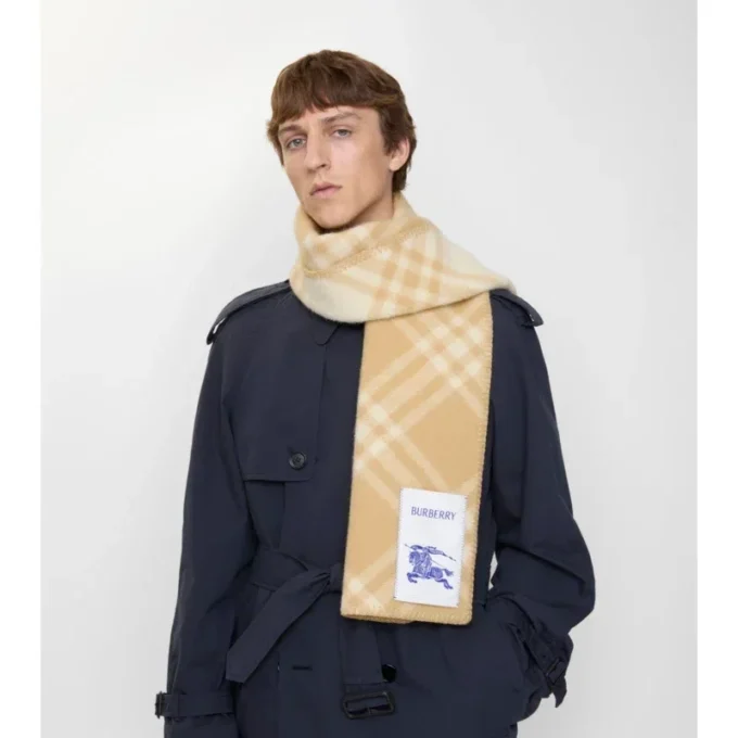 Check Wool Scarf
