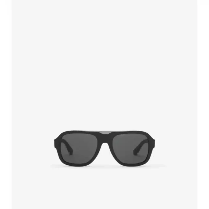 Classic Pilot Sunglasses