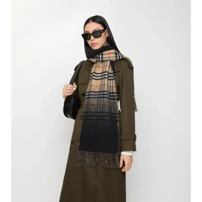 Gradient Check Cashmere Scarf