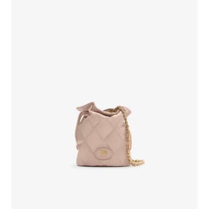 Horseshoe Chain Pouch 