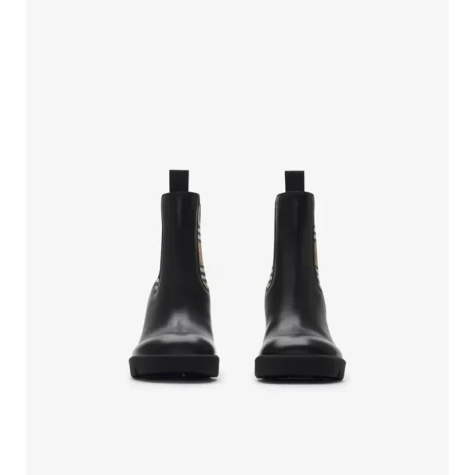 Leather Stride Chelsea Boots
