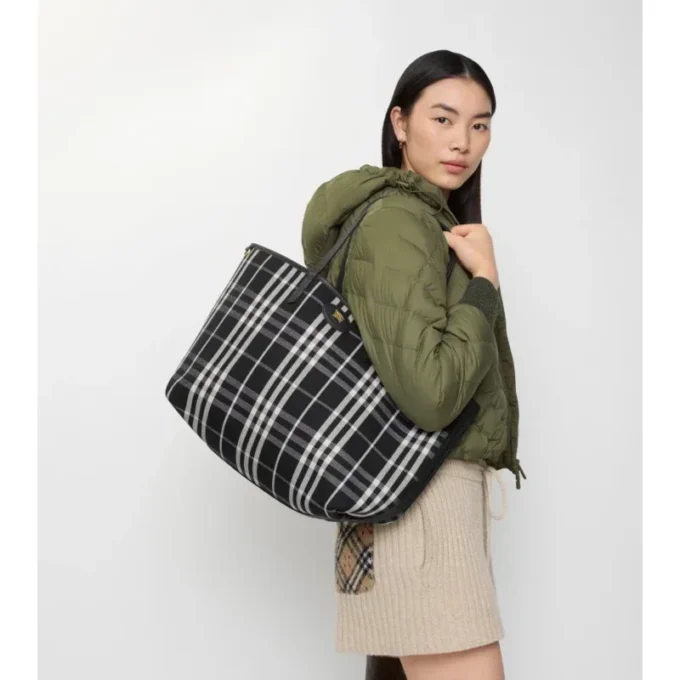 Medium Reversible Bloomsbury Tote 