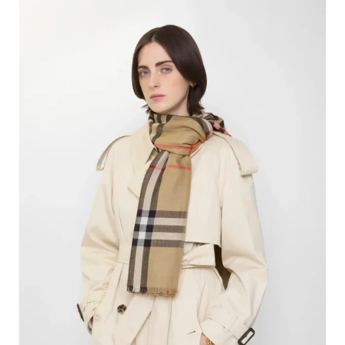 Reversible Check Wool Silk Scarf