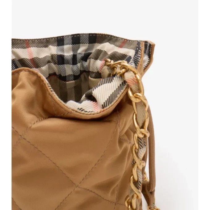 Reversible Horseshoe Chain Pouch