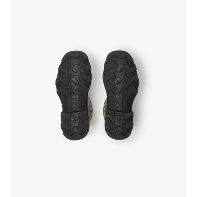 Rubber Marsh Stamp Low Boots 