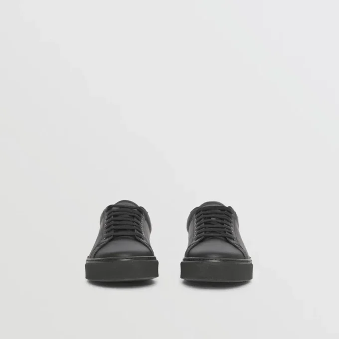 Stripe Detail Leather Sneakers